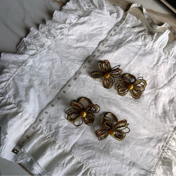 Set of 4 Vintage Beaded Butterfly Napkin Rings White Ruffled Napkins Table Decor - Picture 10 of 14